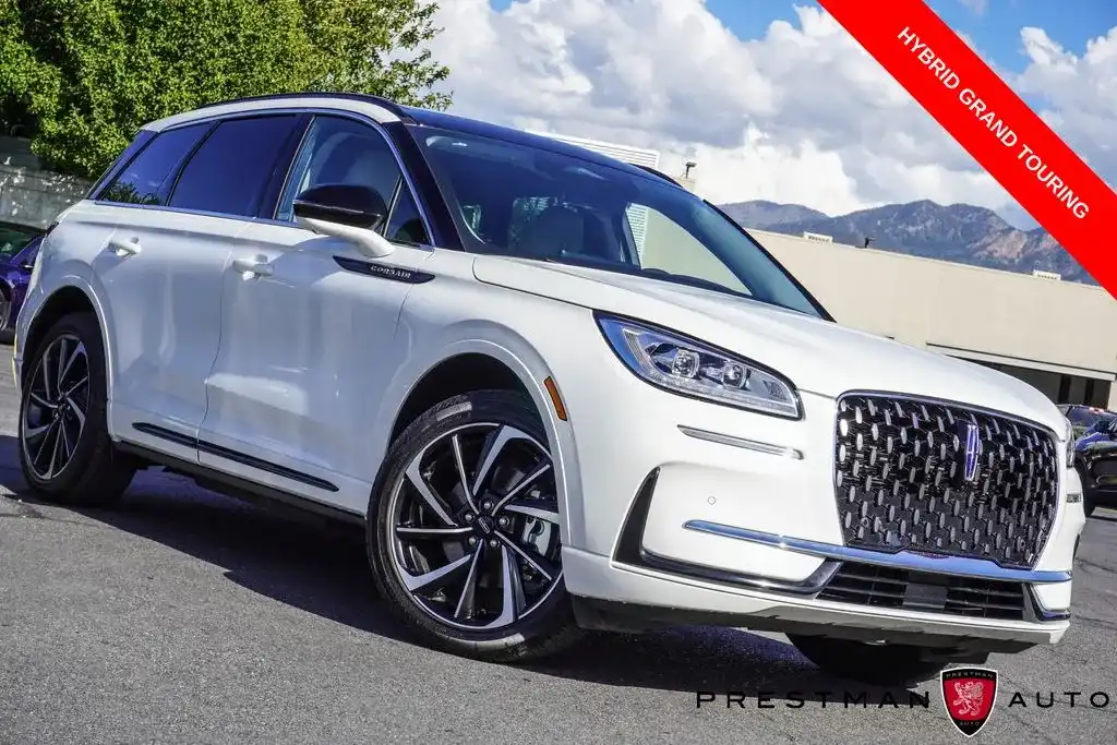 2025 Lincoln Corsair Grand Touring AWD's photo