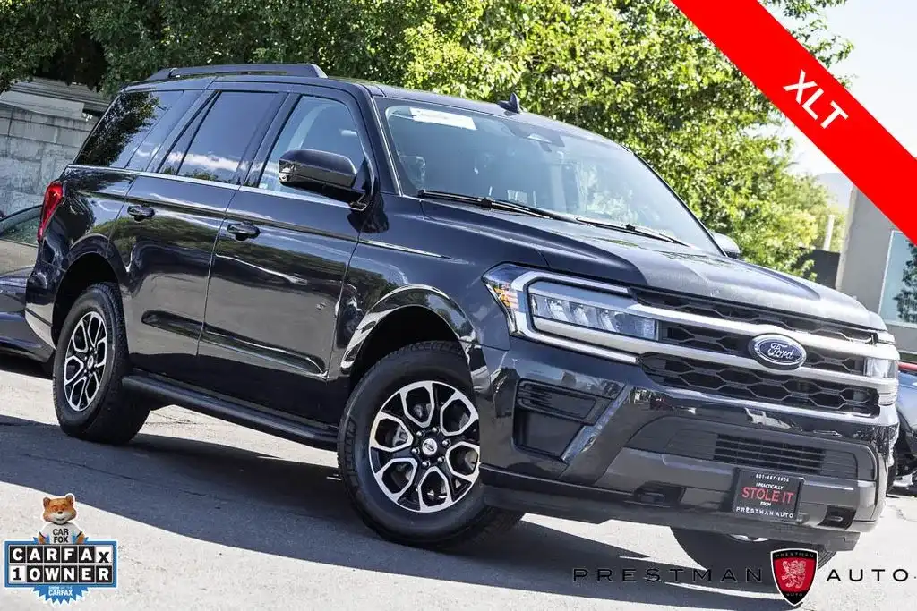 2024 Ford Expedition XLT 4WD's photo