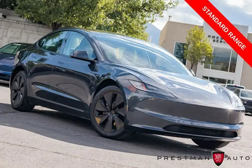 2024 Tesla Model 3 Base's photo