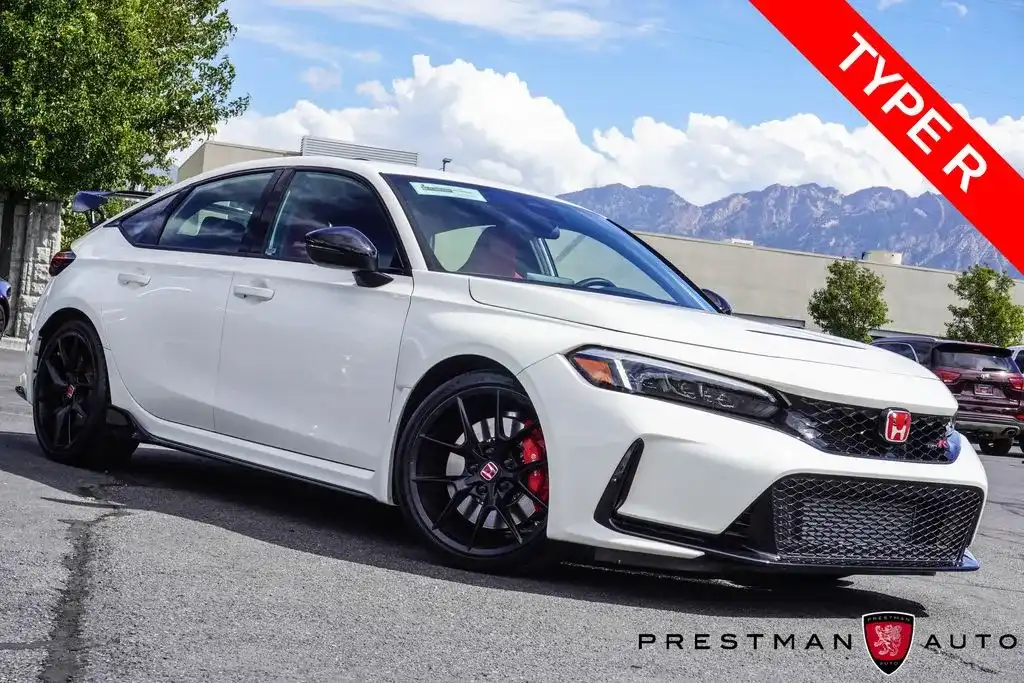 2025 Honda Civic Type-R's photo