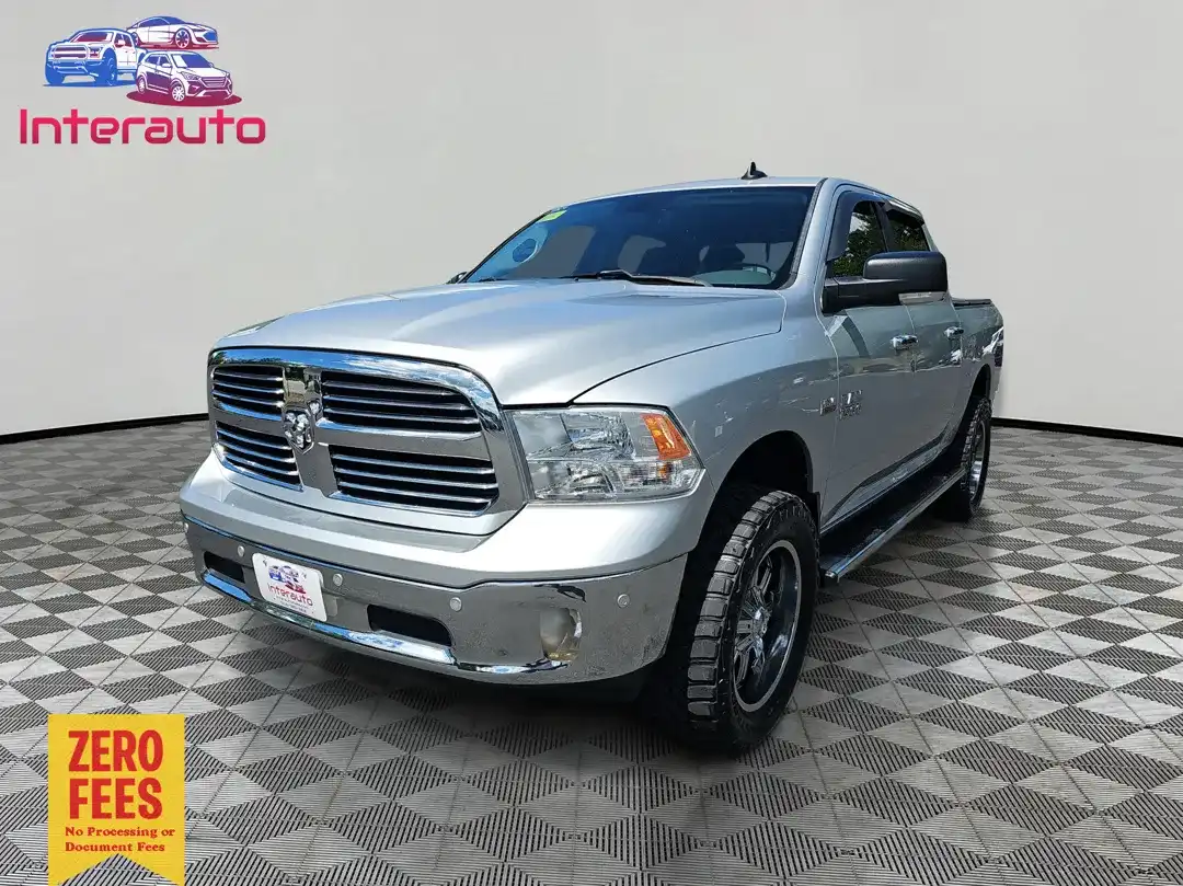 2017 RAM 1500 Big Horn 4WD Crew Cab 5'7's photo