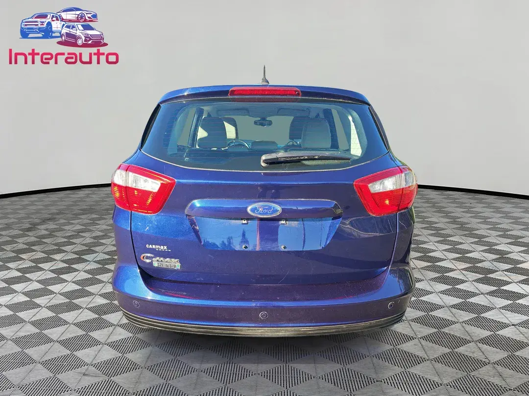 2016 Ford C-Max Energi SEL photo 4