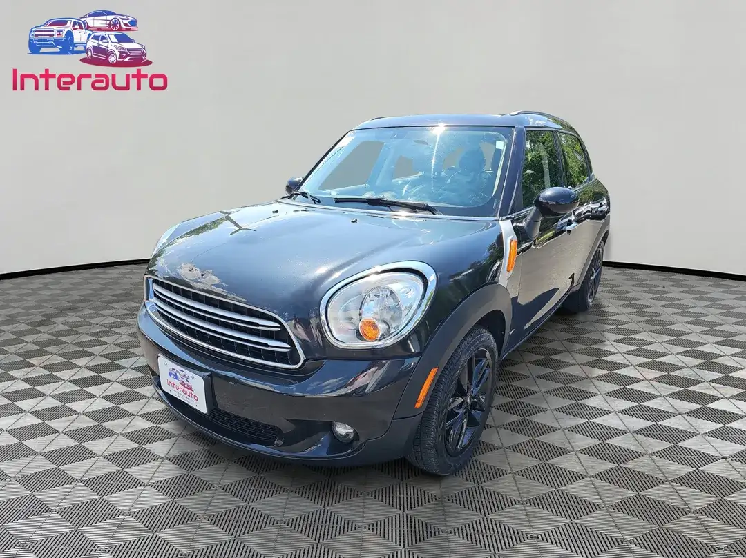 2015 MINI Countryman Countryman's photo