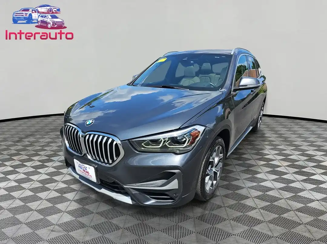 2021 BMW X1 xDrive28i's photo