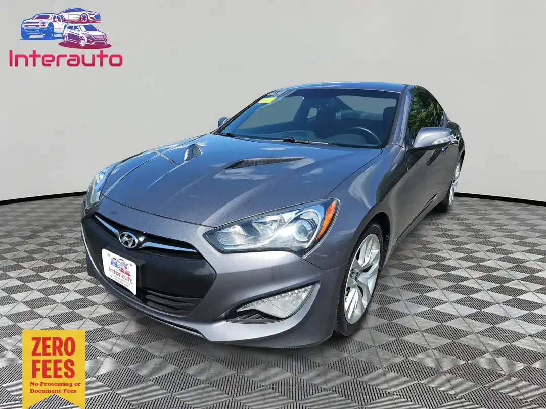 2015 Hyundai Genesis Coupe 3.8 8-Speed A T's photo