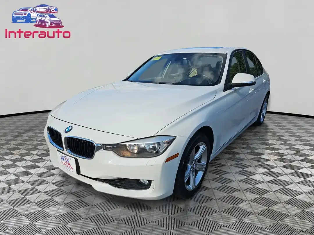 2015 BMW 3 Series 328i xDrive Sedan Sport Line SULEV's photo