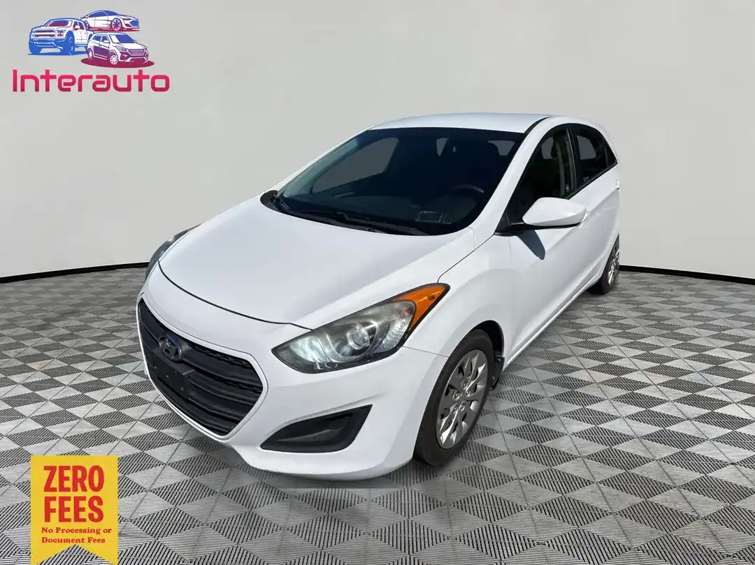 2016 Hyundai Elantra GT 2.0 6-Speed A T's photo