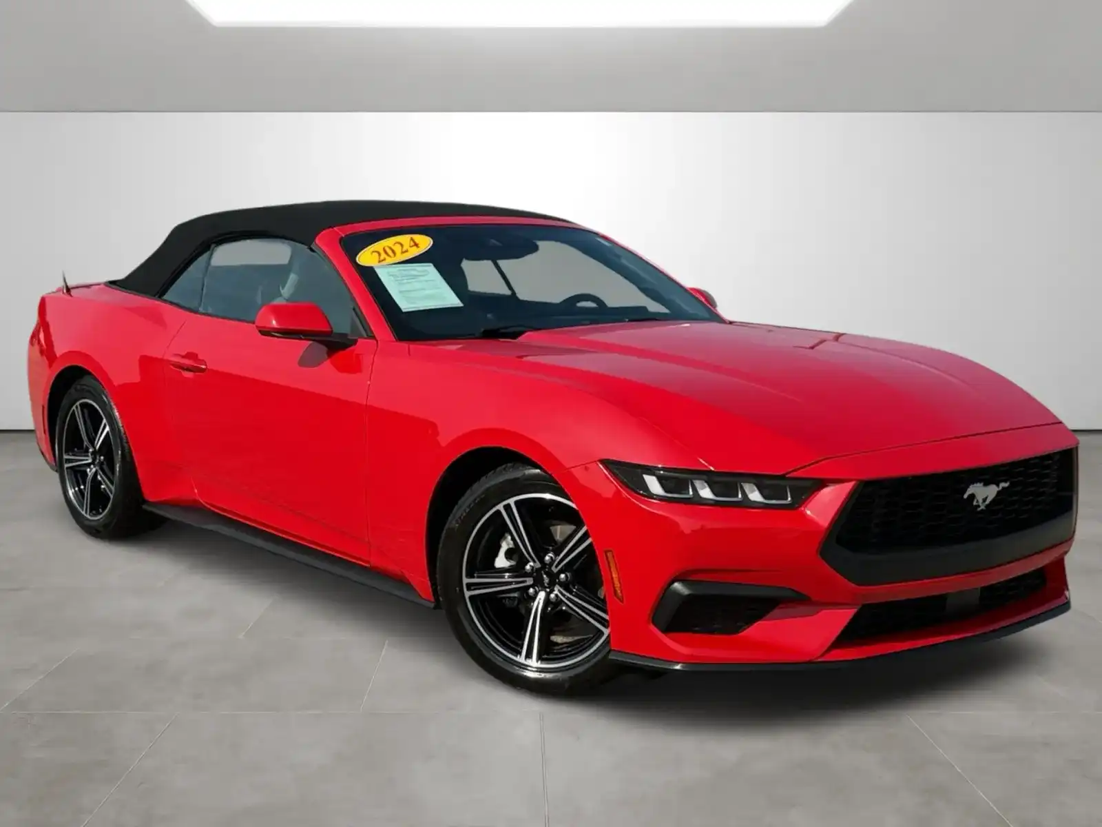 2024 Ford Mustang EcoBoost Premium Convertible's photo