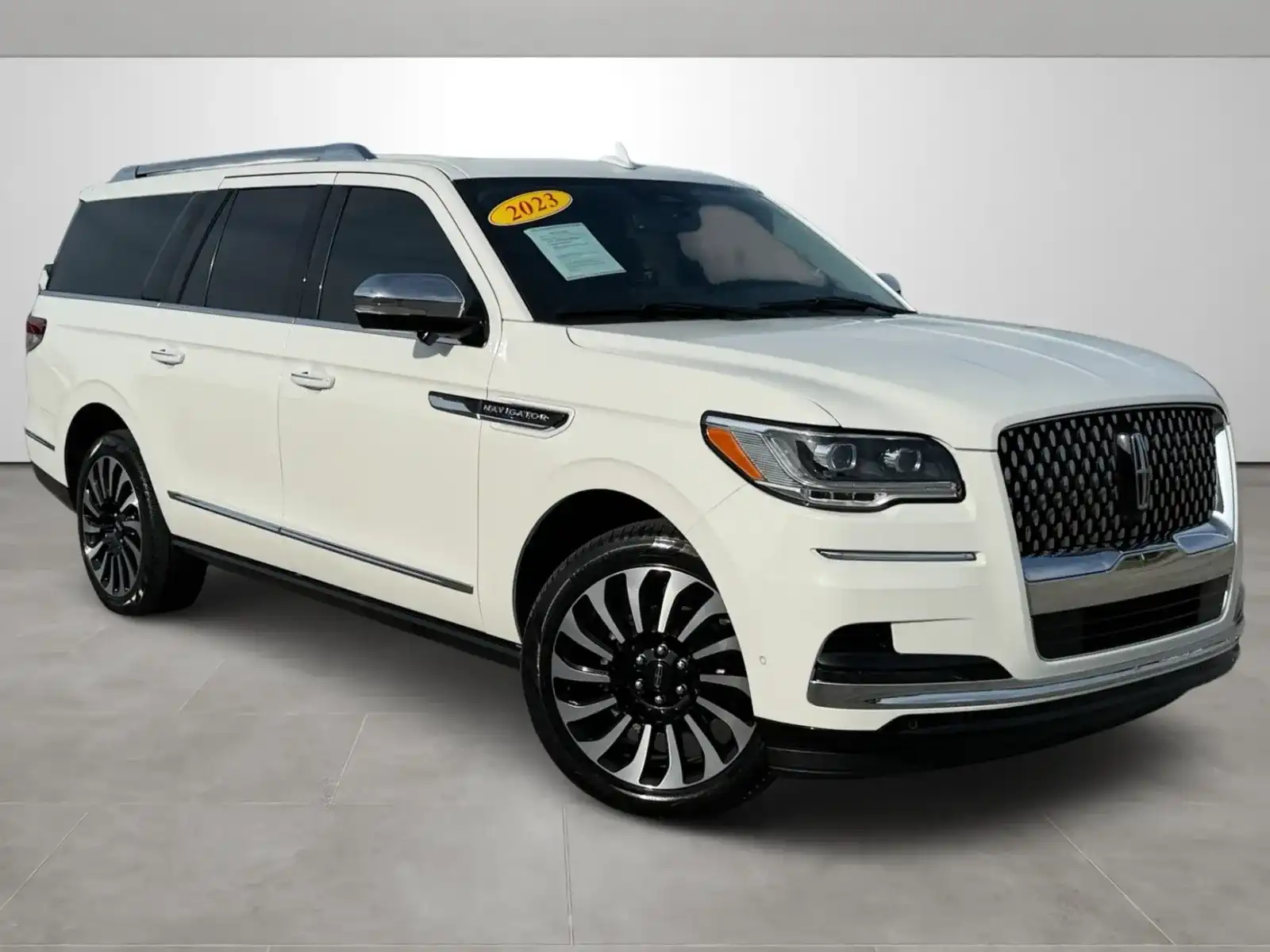 2023 Lincoln Navigator Black Label L 4WD's photo