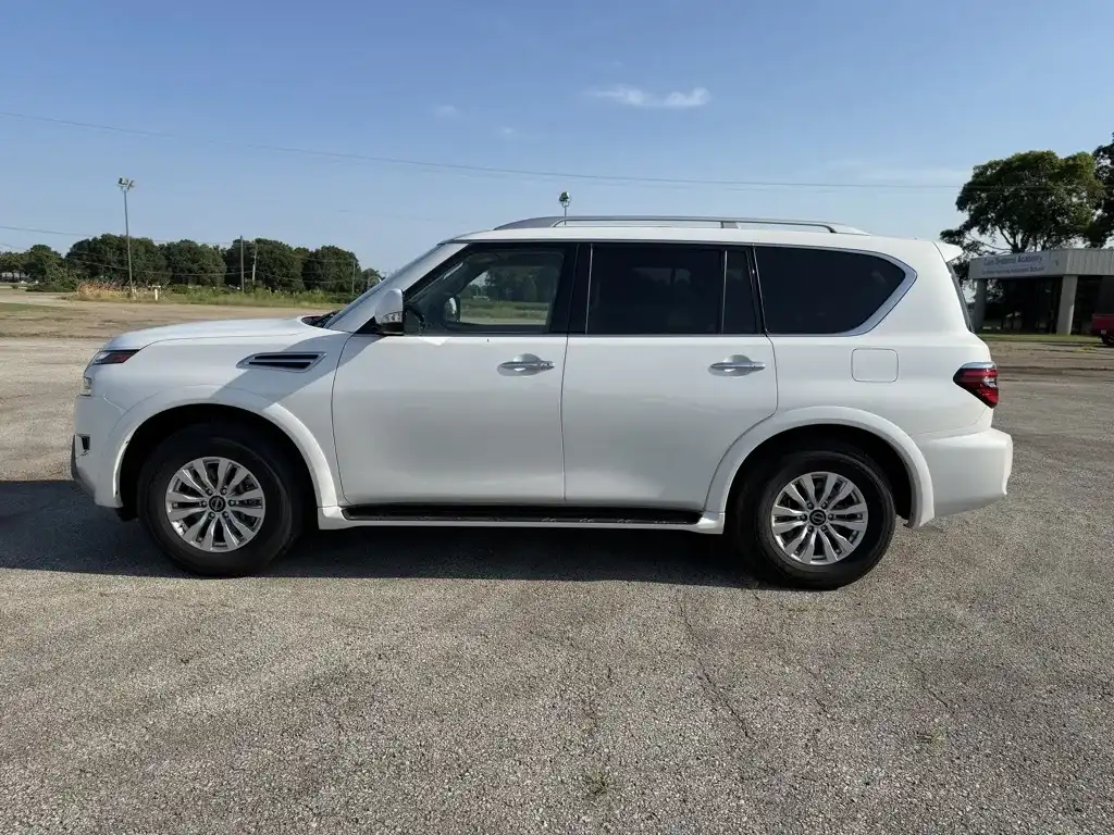 2024 Nissan Armada SV 4X4's photo
