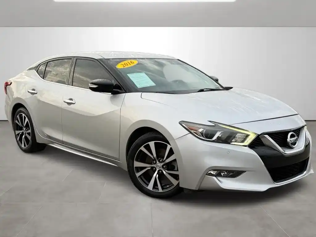 2016 Nissan Maxima 3.5 SV's photo