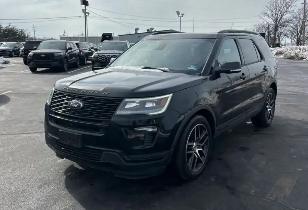 2019 Ford Explorer Sport 4WD's photo