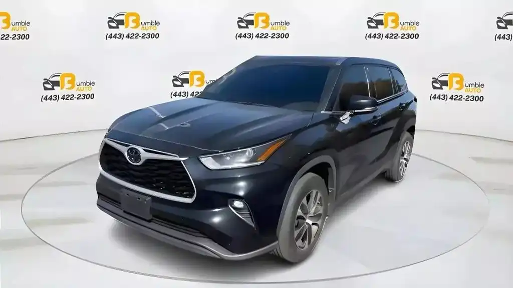 2021 Toyota Highlander XLE 4x4 V6's photo