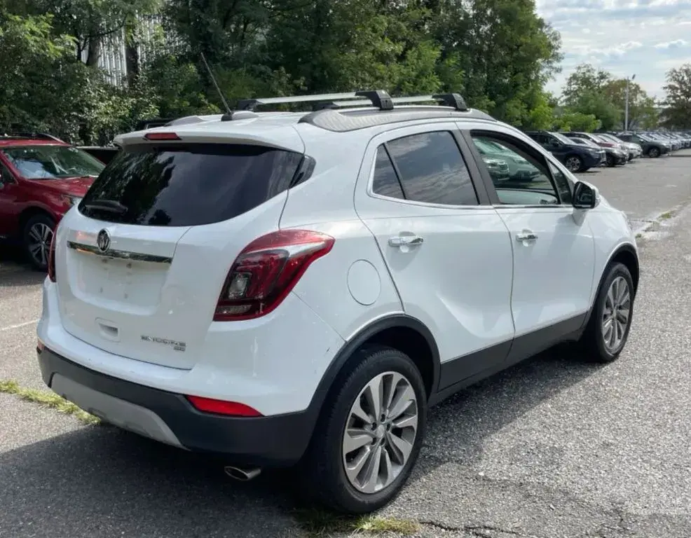 2019 Buick Encore Preferred AWD photo 4