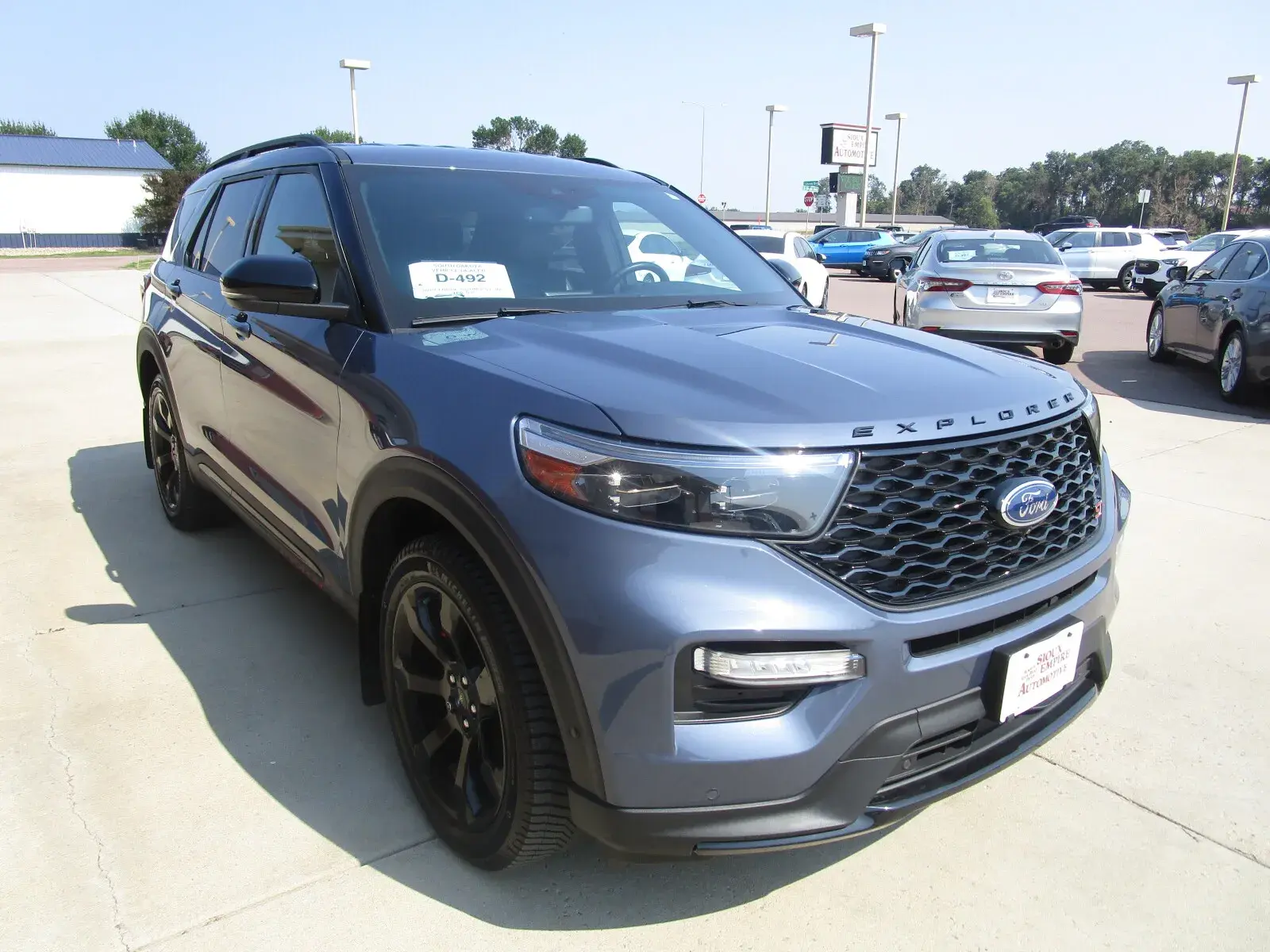 2021 Ford Explorer ST 4WD photo 5
