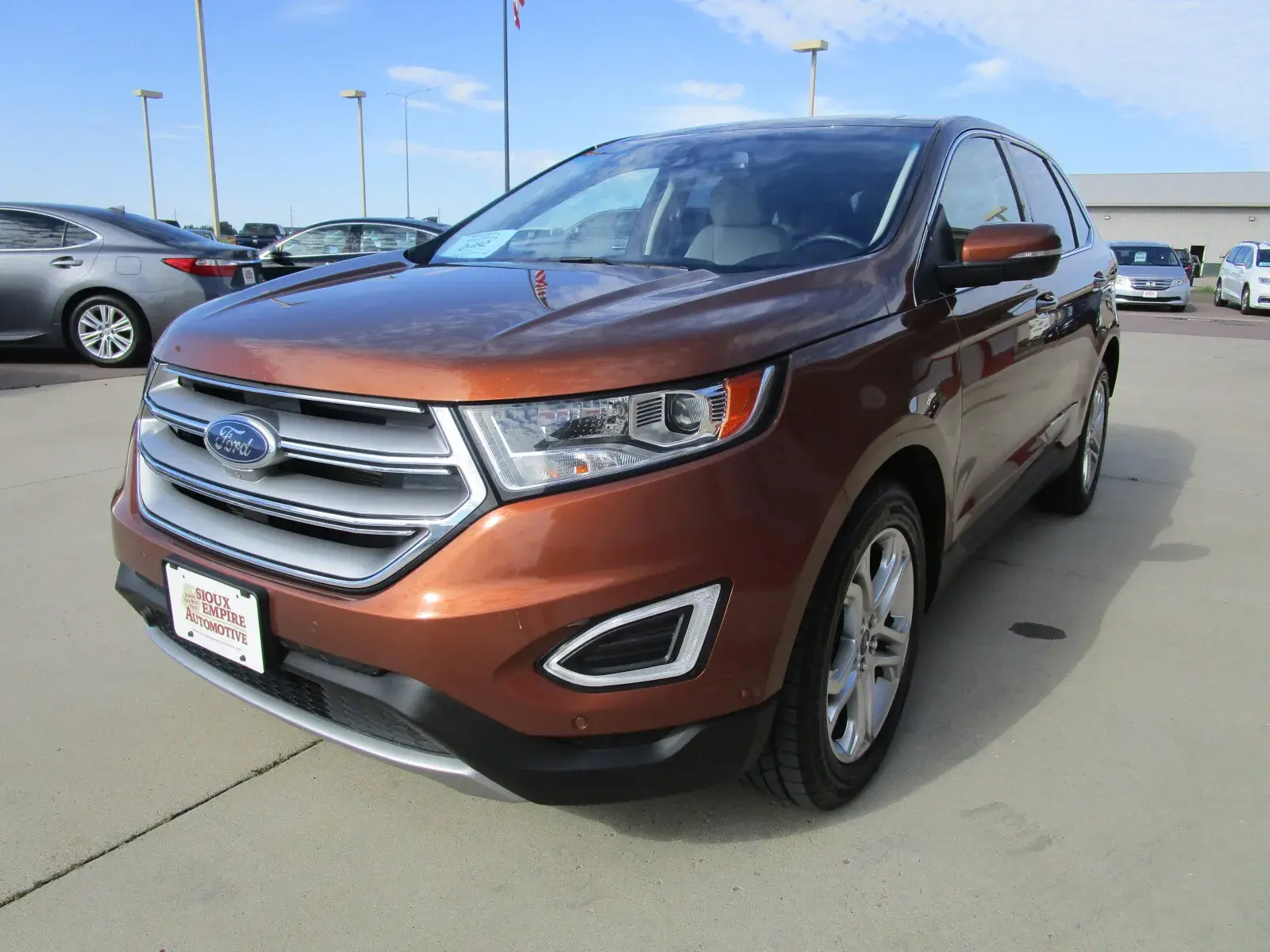 2017 Ford Edge Titanium AWD photo 5