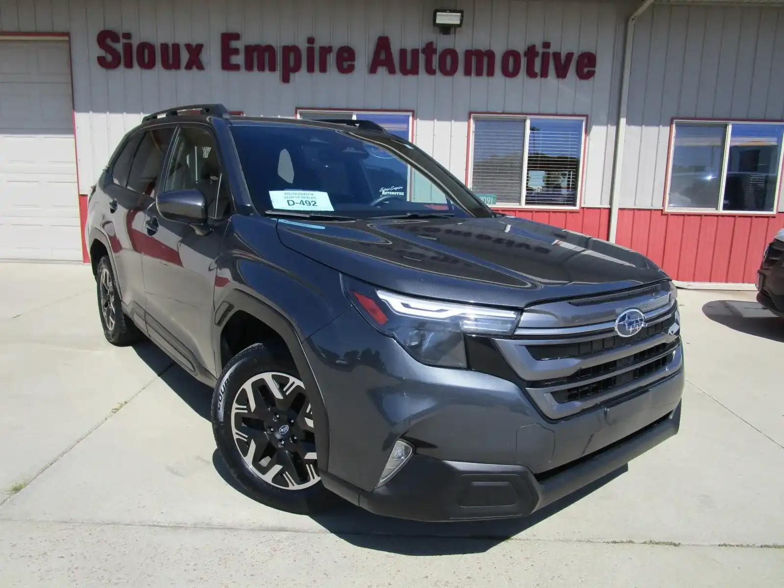 2025 Subaru Forester Premium's photo