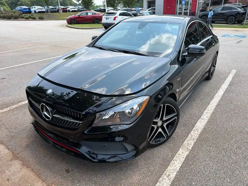 2017 Mercedes-Benz CLA CLA250's photo