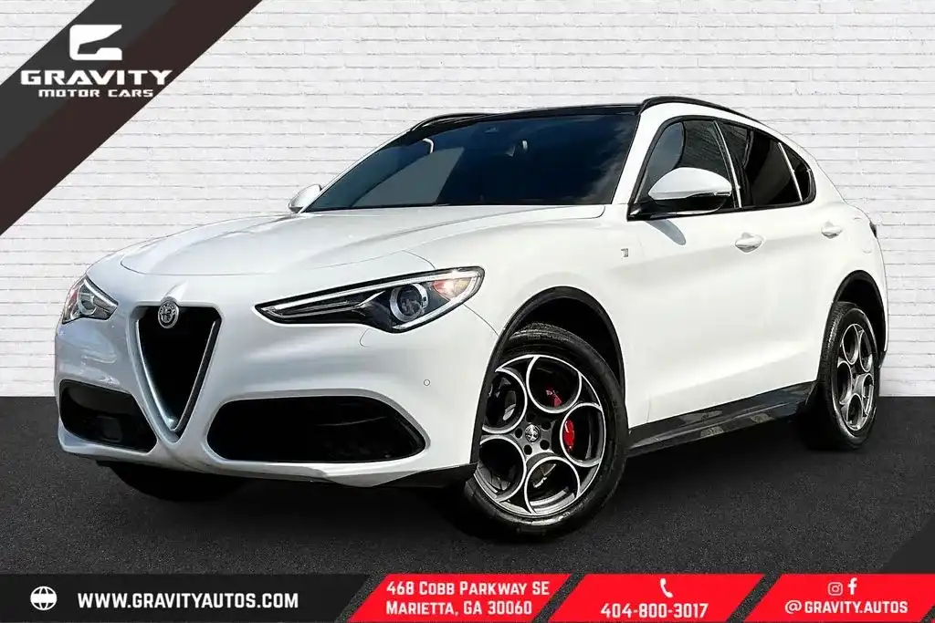 2022 Alfa Romeo Stelvio Ti AWD's photo