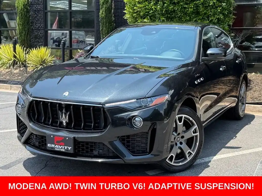 2023 Maserati Levante Modena's photo