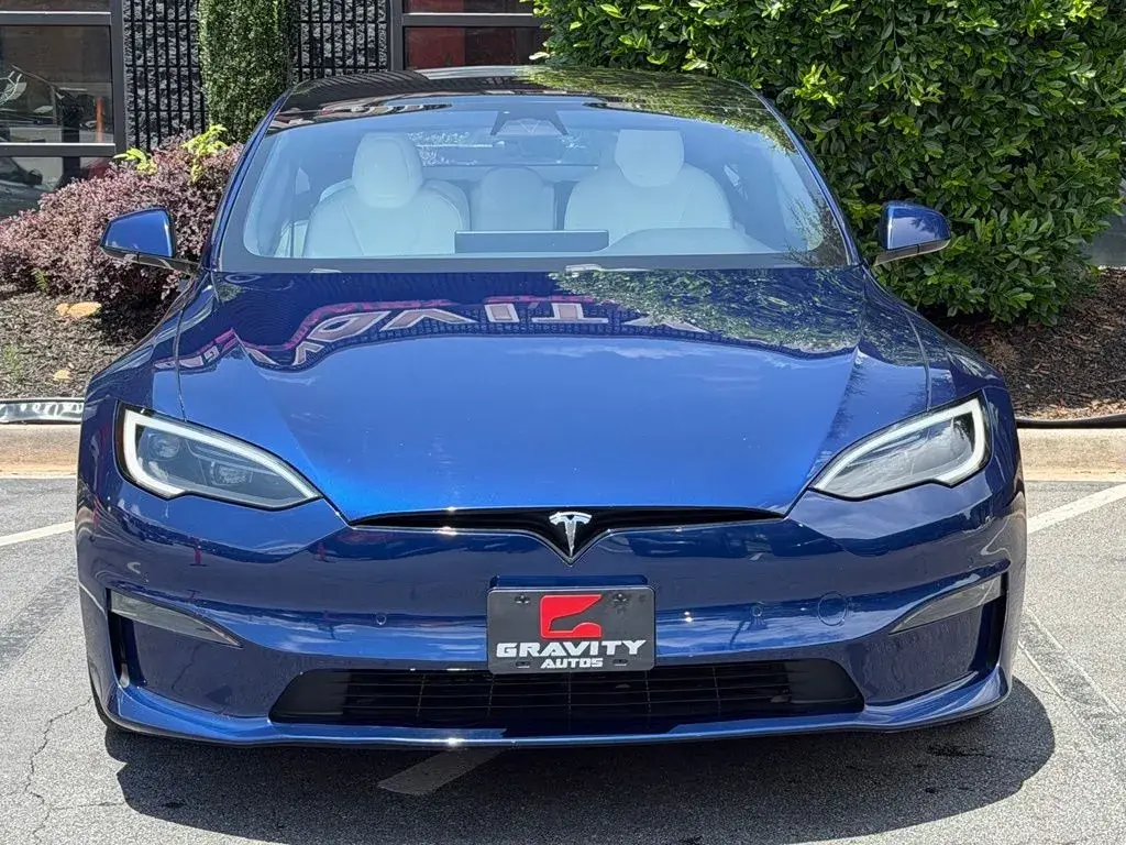 2023 Tesla Model S Standard Range photo 3
