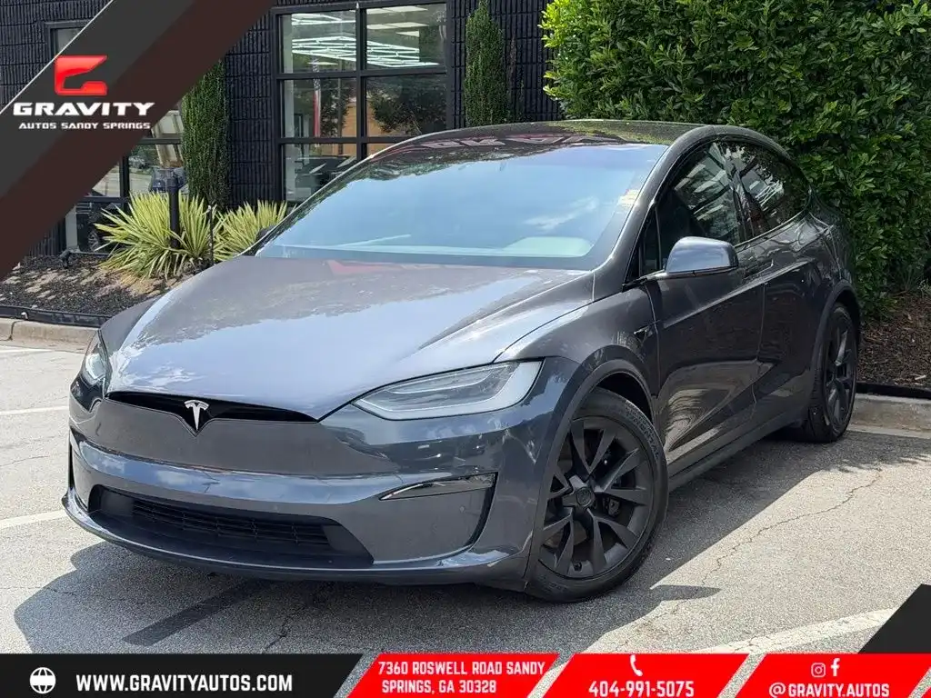 2022 Tesla Model X Long Range's photo