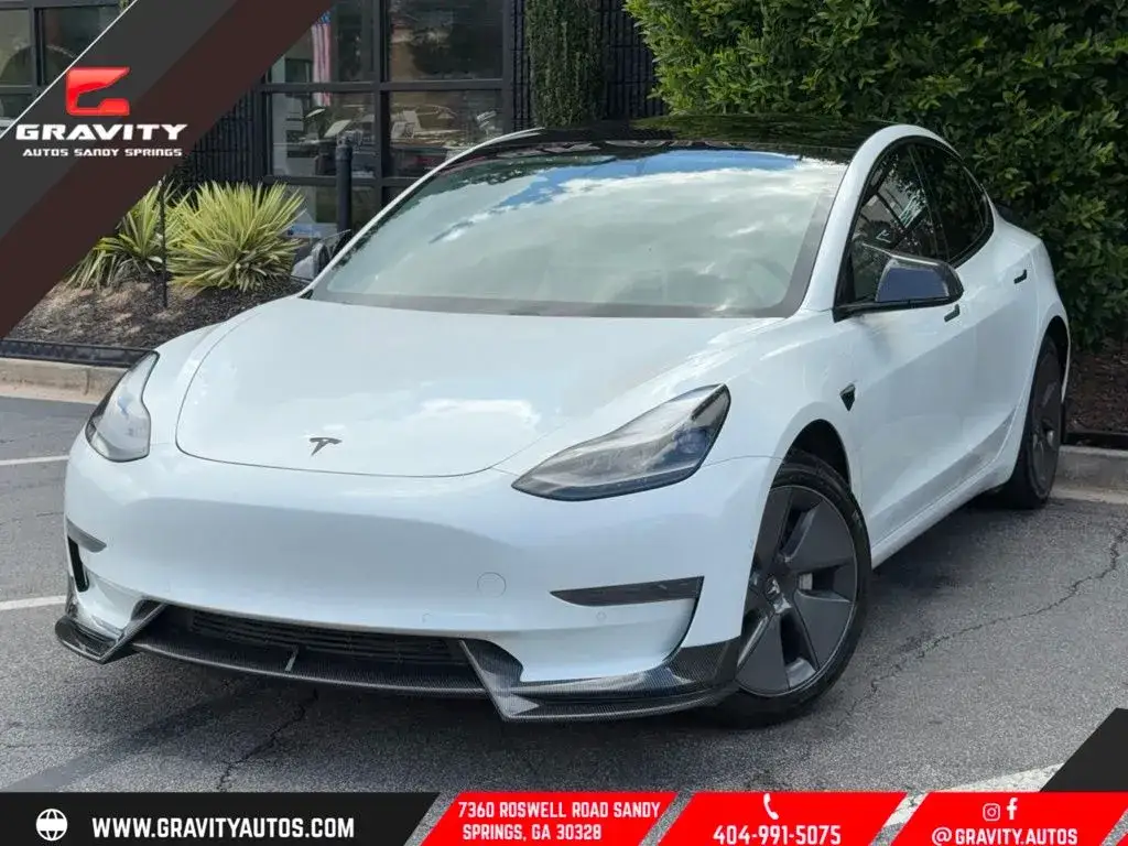 2021 Tesla Model 3 Standard Range Plus photo 1