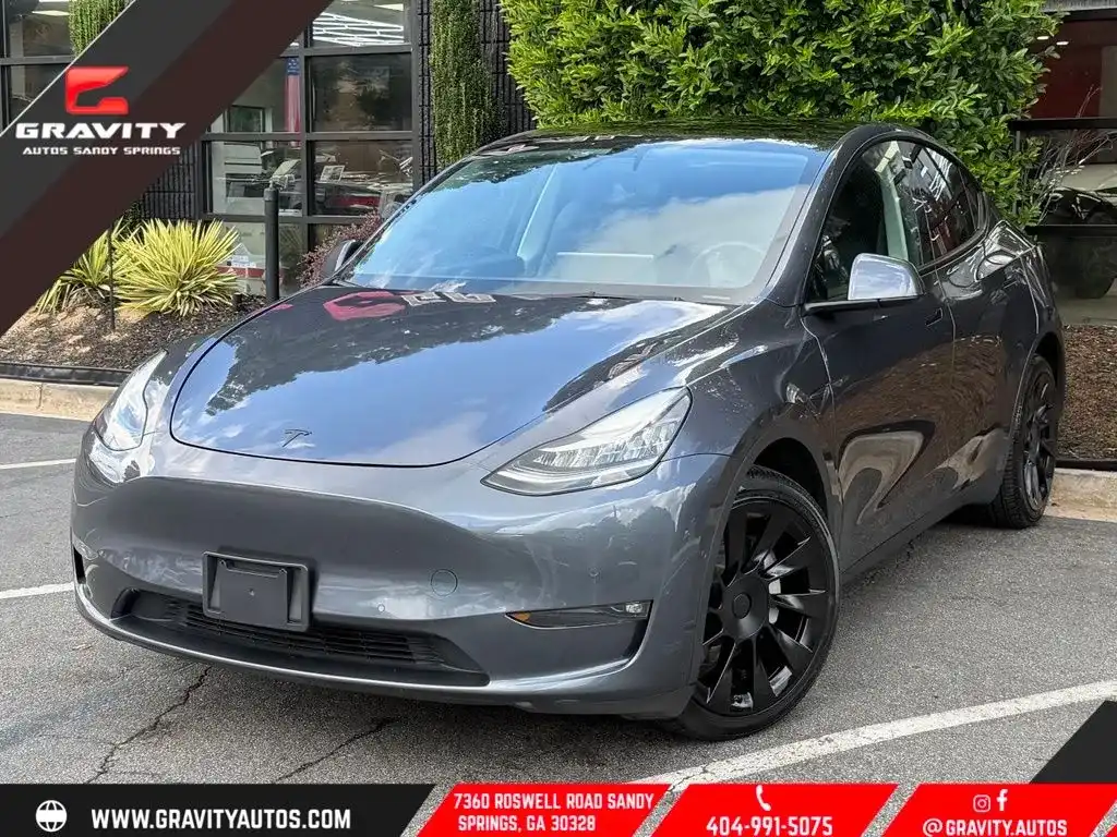 2022 Tesla Model Y Long Range Dual Motor All-Wheel Drive's photo