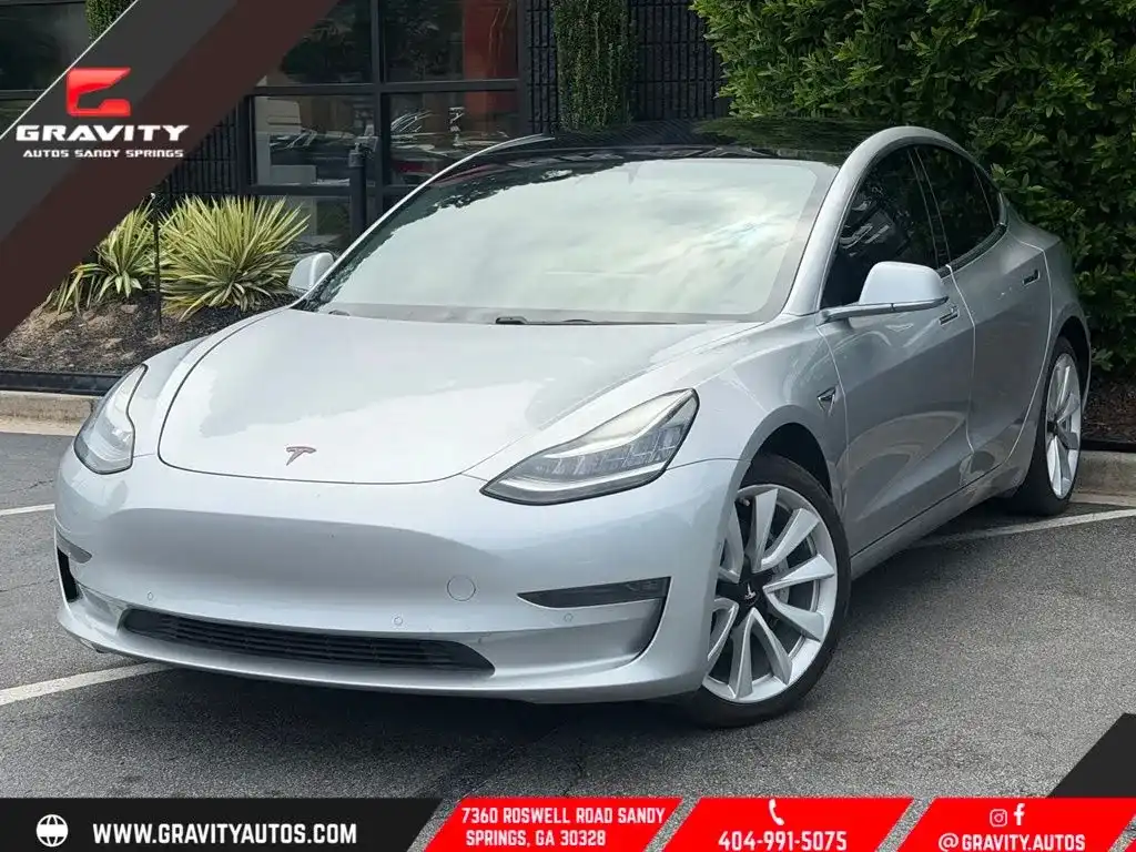 2018 Tesla Model 3 Long Range's photo