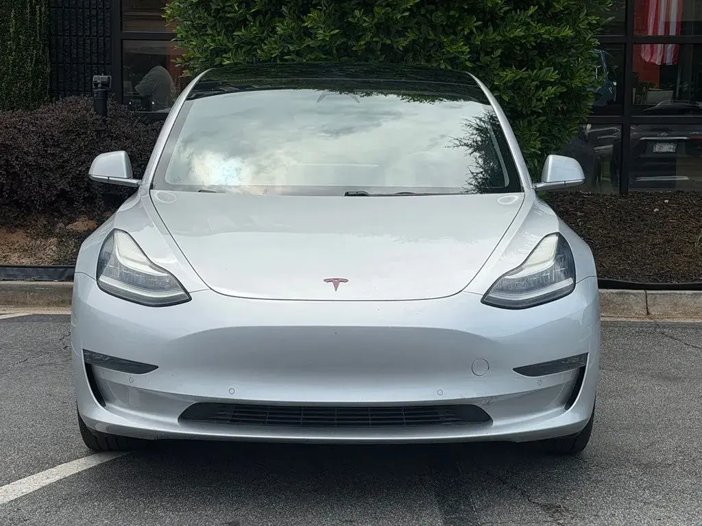 2018 Tesla Model 3 Long Range photo 3