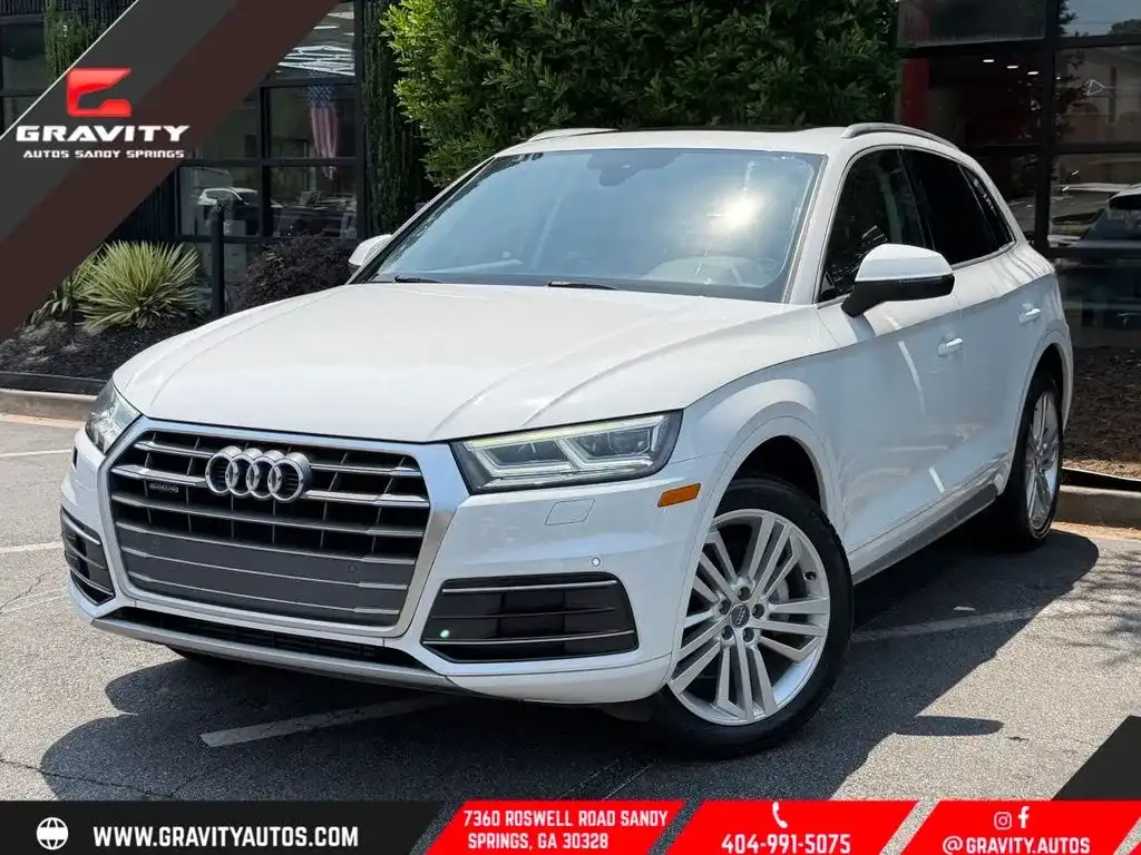 2018 Audi Q5 2.0T quattro S tronic Premium Plus's photo