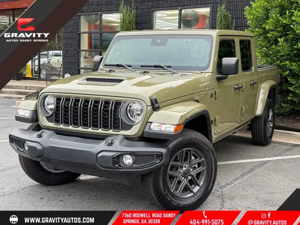 2025 Jeep Gladiator Sport S Auto's photo