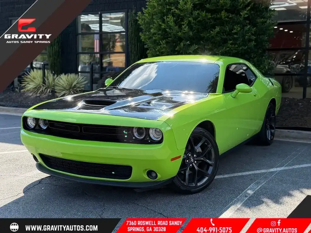 2023 Dodge Challenger SXT Auto's photo