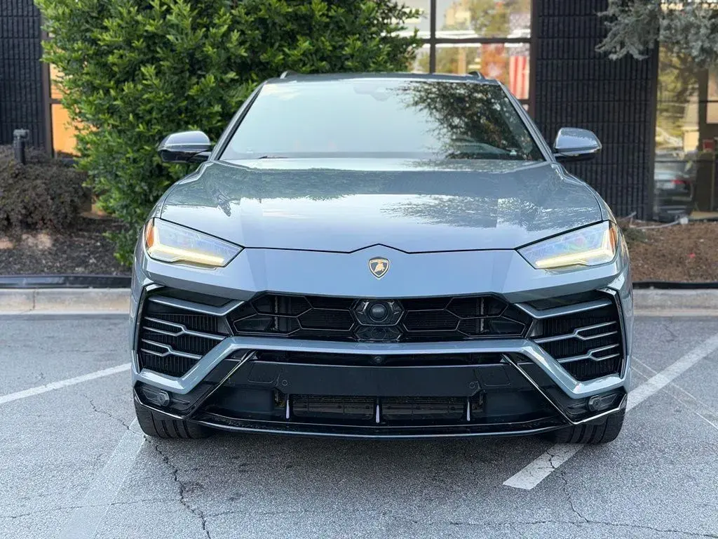2022 Lamborghini Urus 4.0 V8 Graphite Capsule photo 3