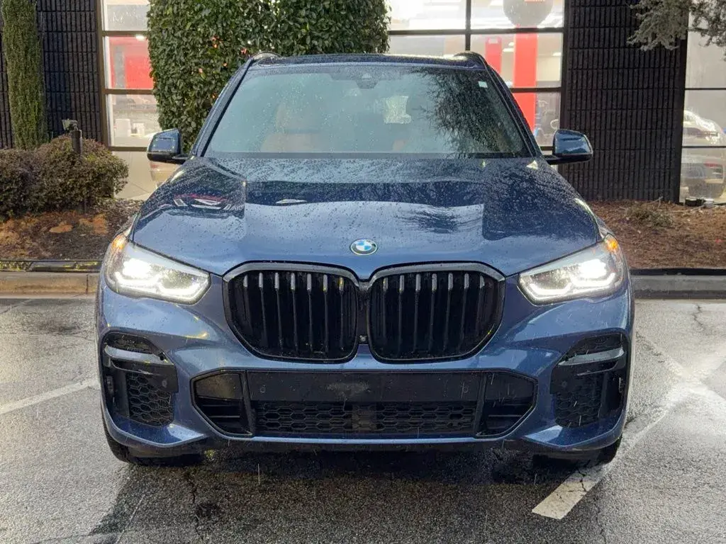 2023 BMW X5 M50i photo 3