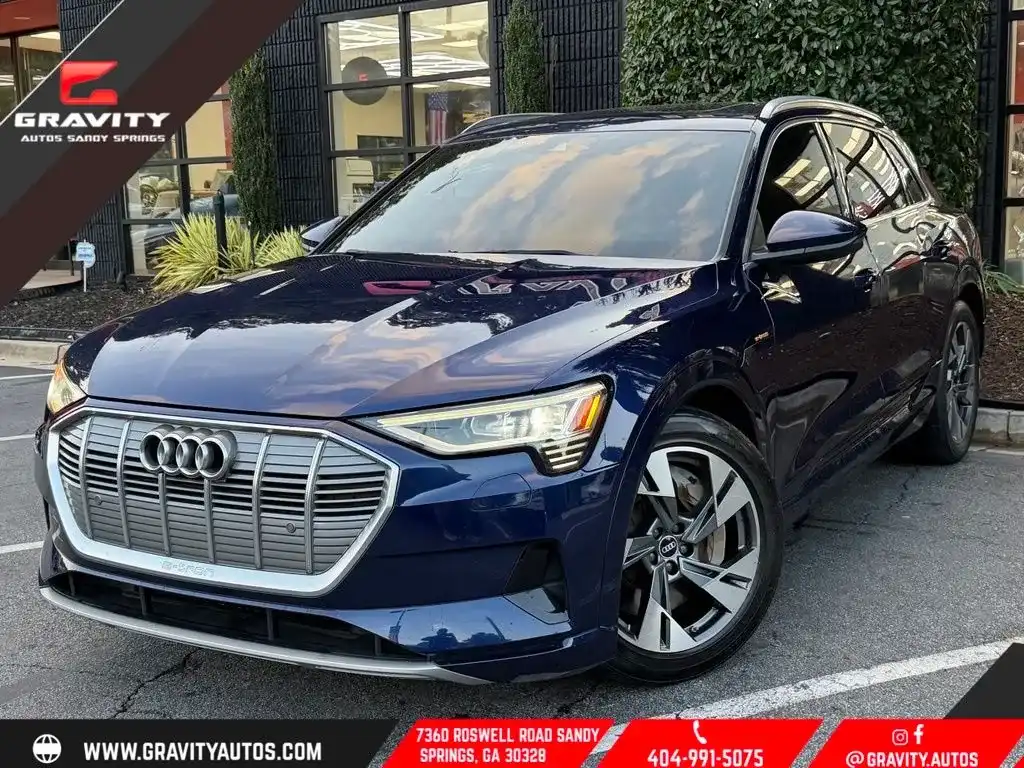 2022 Audi e-tron 95 kWh Premium quattro's photo