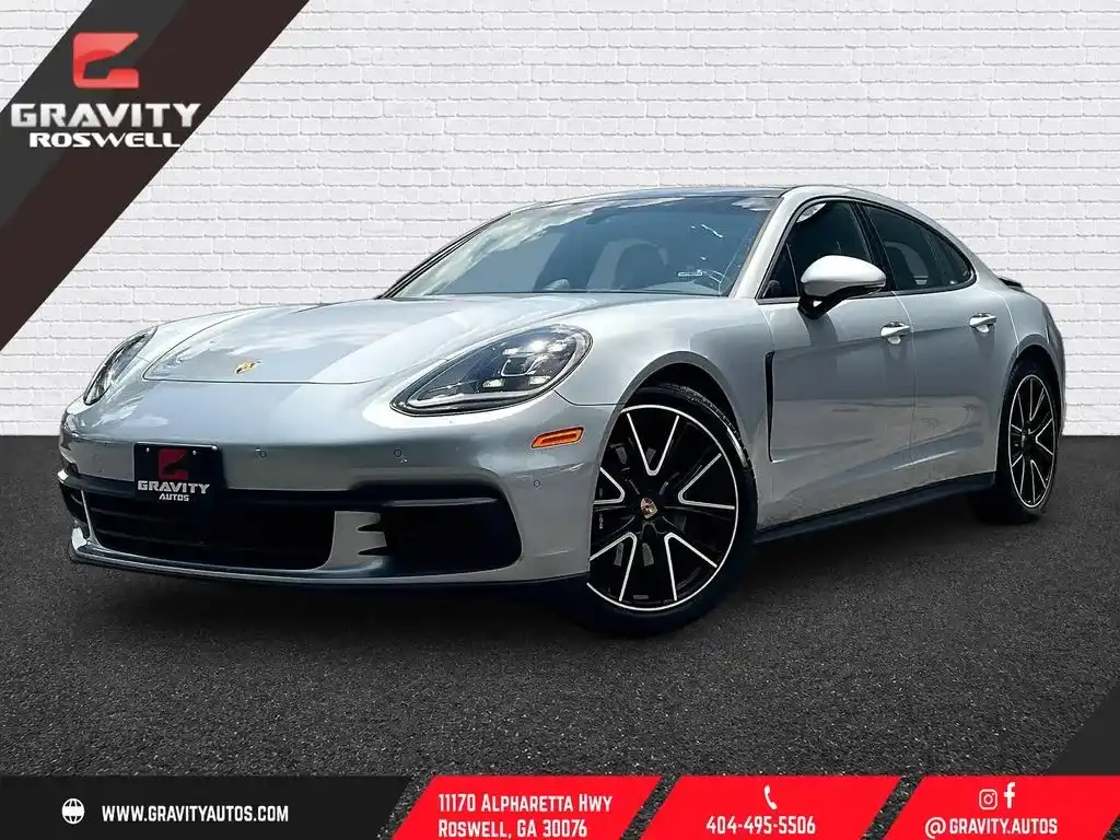 2020 Porsche Panamera's photo