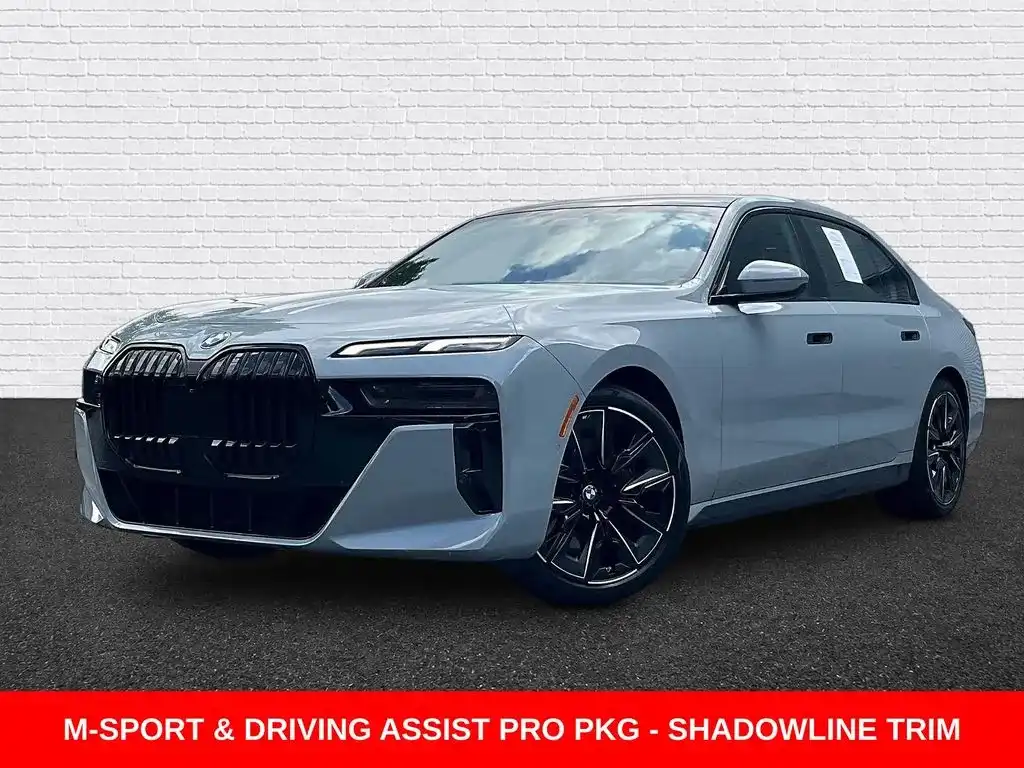 2023 BMW 7 Series 740i Sedan's photo