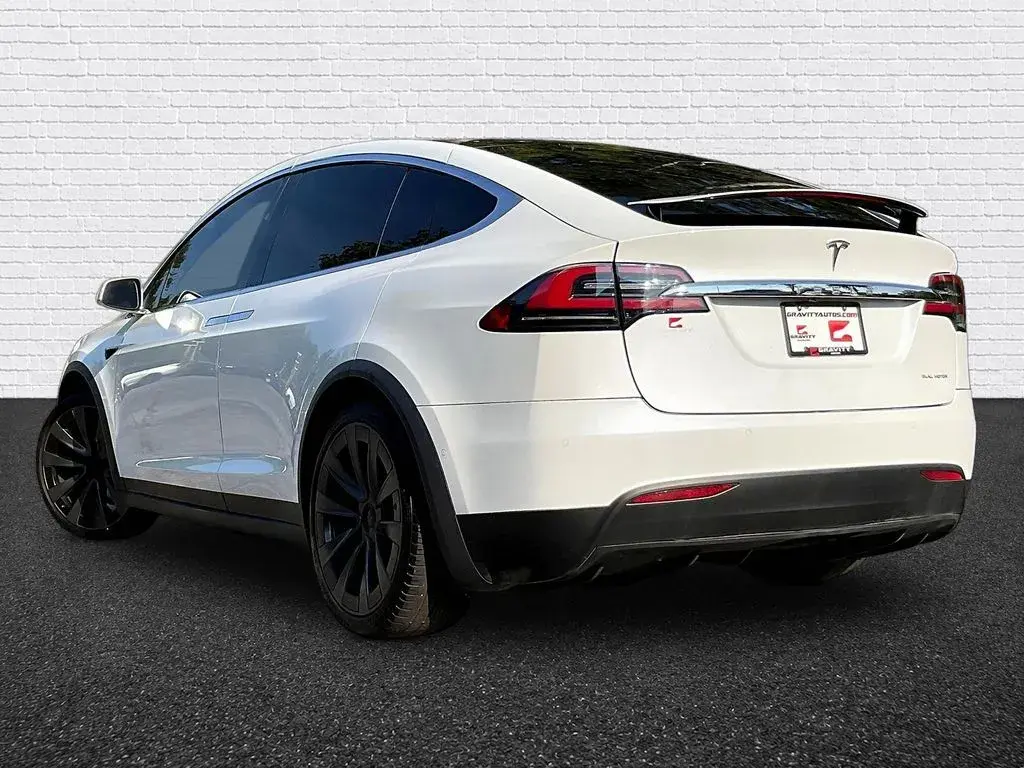 2019 Tesla Model X Base photo 4