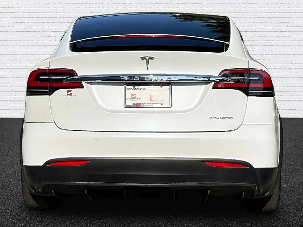 2019 Tesla Model X Base photo 5
