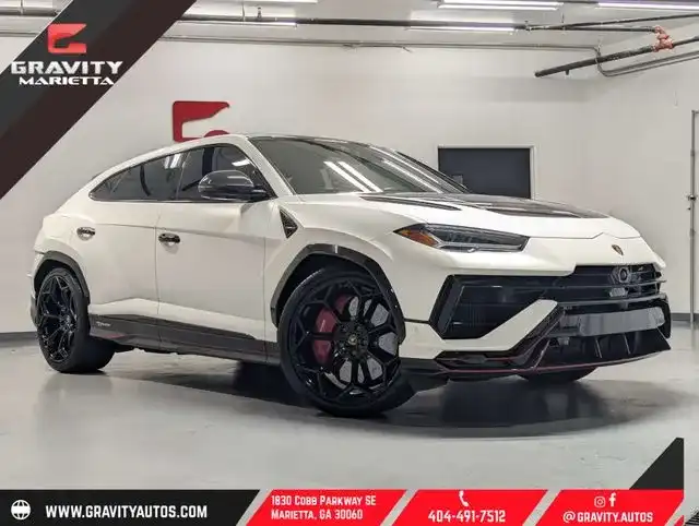 2023 Lamborghini Urus 4.0 V8 Performante's photo