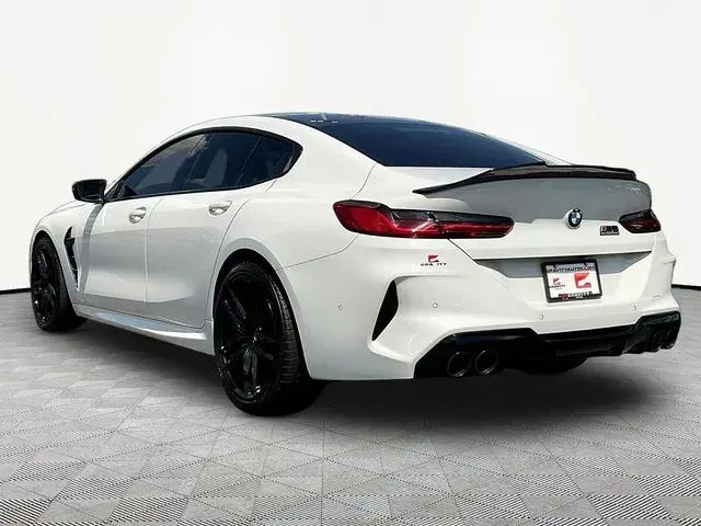 2024 BMW M8 Competition photo 5