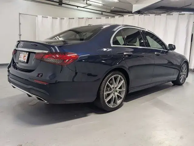 2021 Mercedes-Benz E-Class E350 photo 3