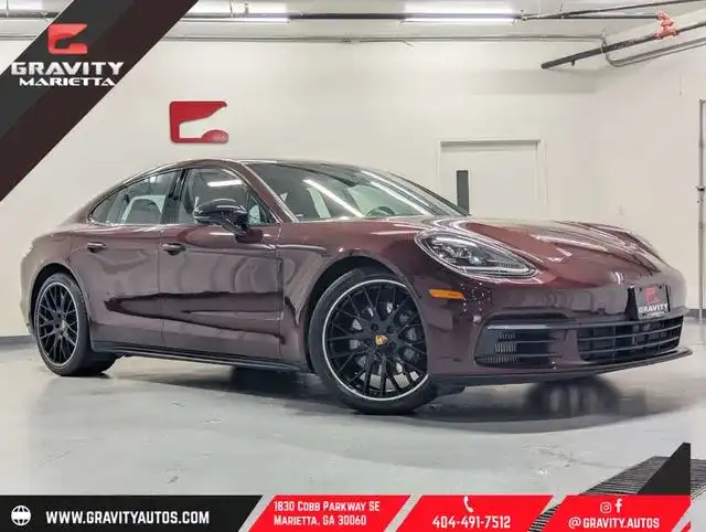 2018 Porsche Panamera 4S's photo