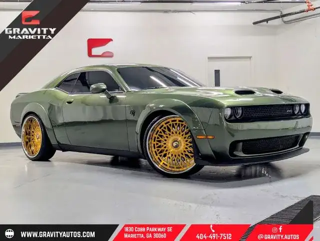 2022 Dodge Challenger SRT Hellcat Widebody's photo