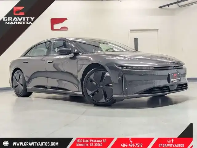 2025 Lucid Air Touring's photo