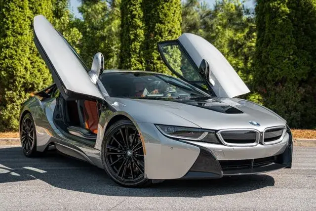 2019 BMW i8 Coupe photo 5