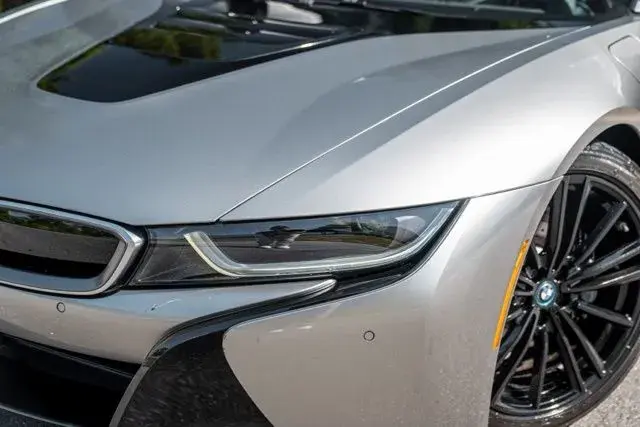 2019 BMW i8 Coupe photo 4