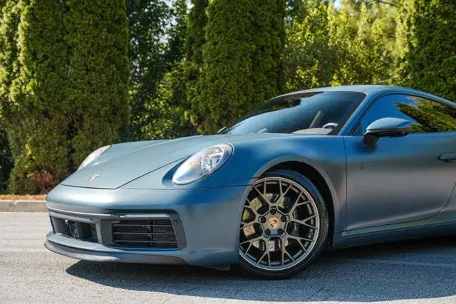2020 Porsche 911 Carrera S Coupe photo 3
