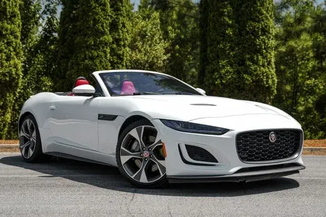 2021 Jaguar F-TYPE First Edition Convertible photo 5